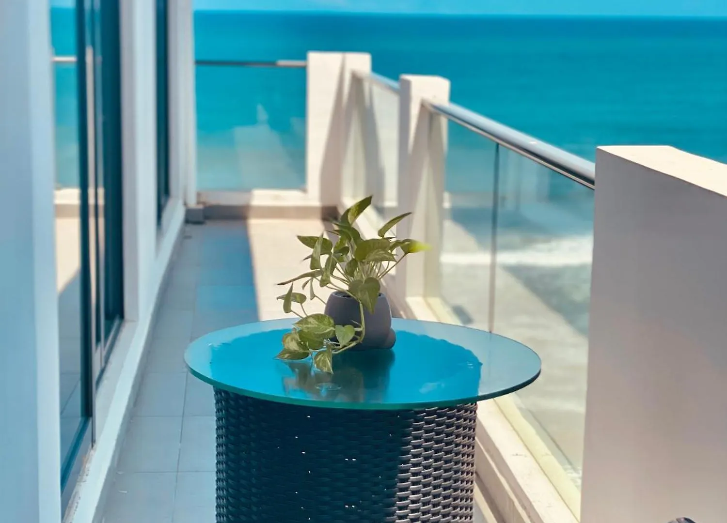 Marine Suites Colombo 0*,