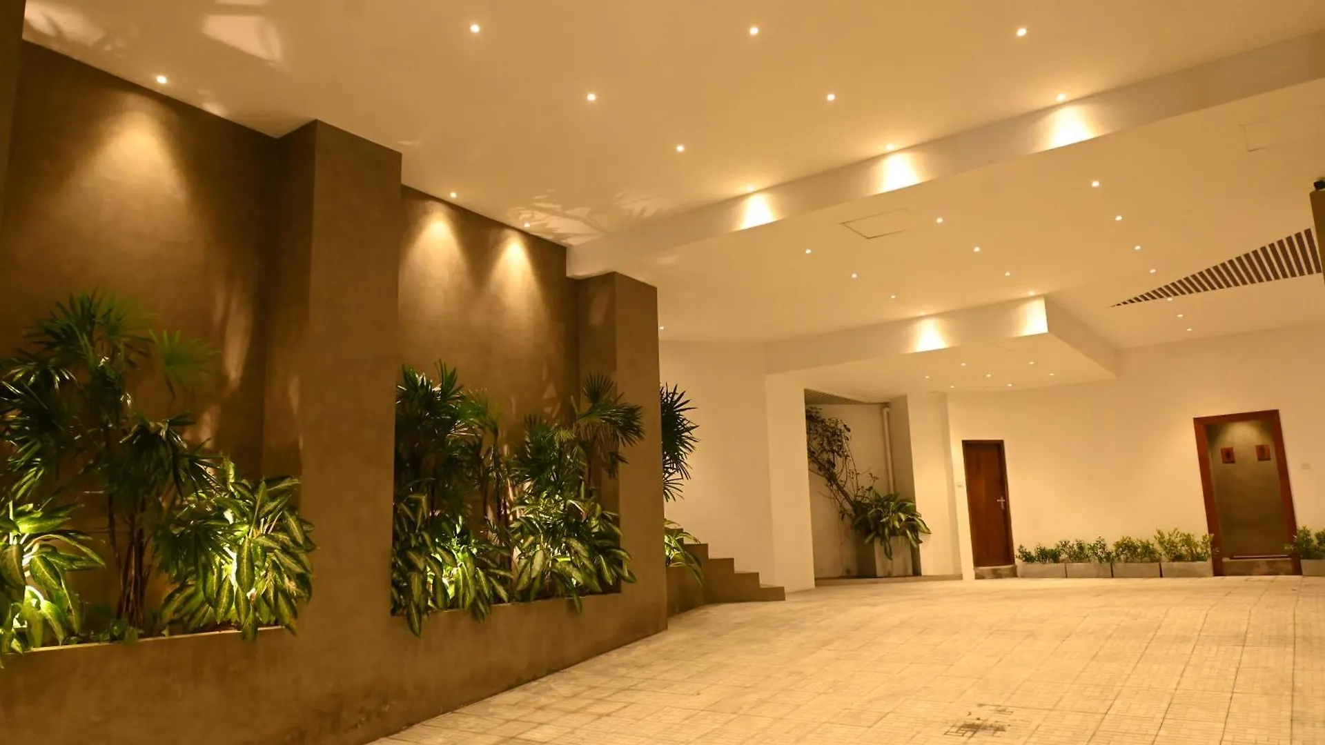 Marine Suites Colombo 0*,  Srí Lanka