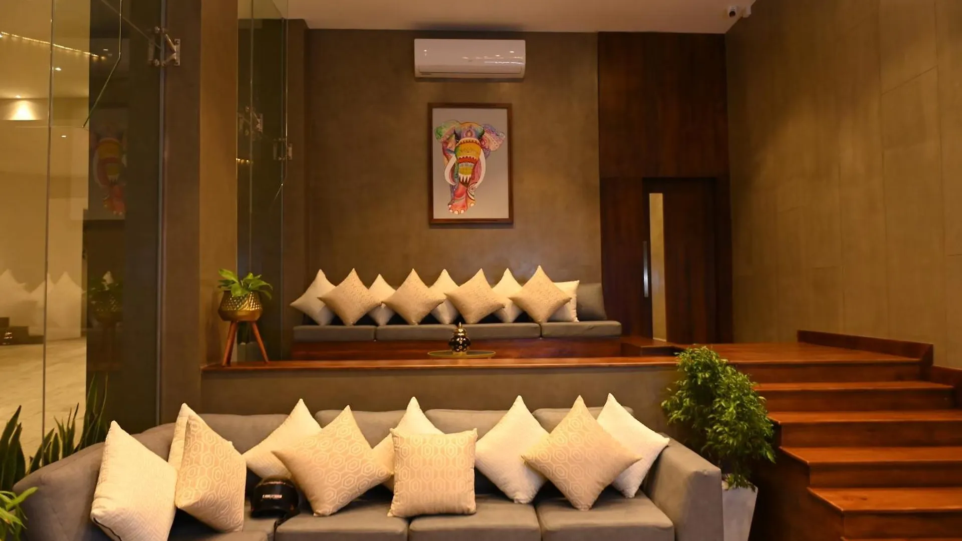 Marine Suites Colombo 0*,