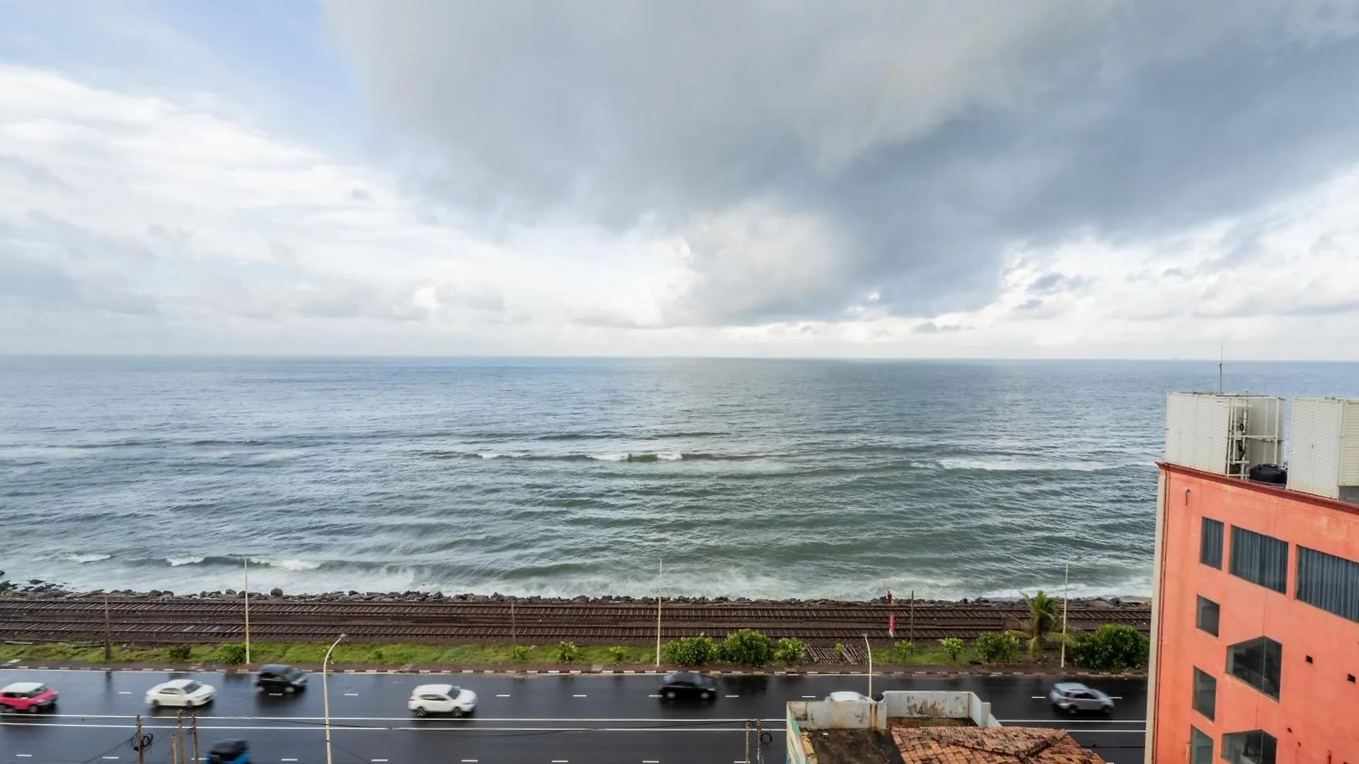 Marine Suites Colombo